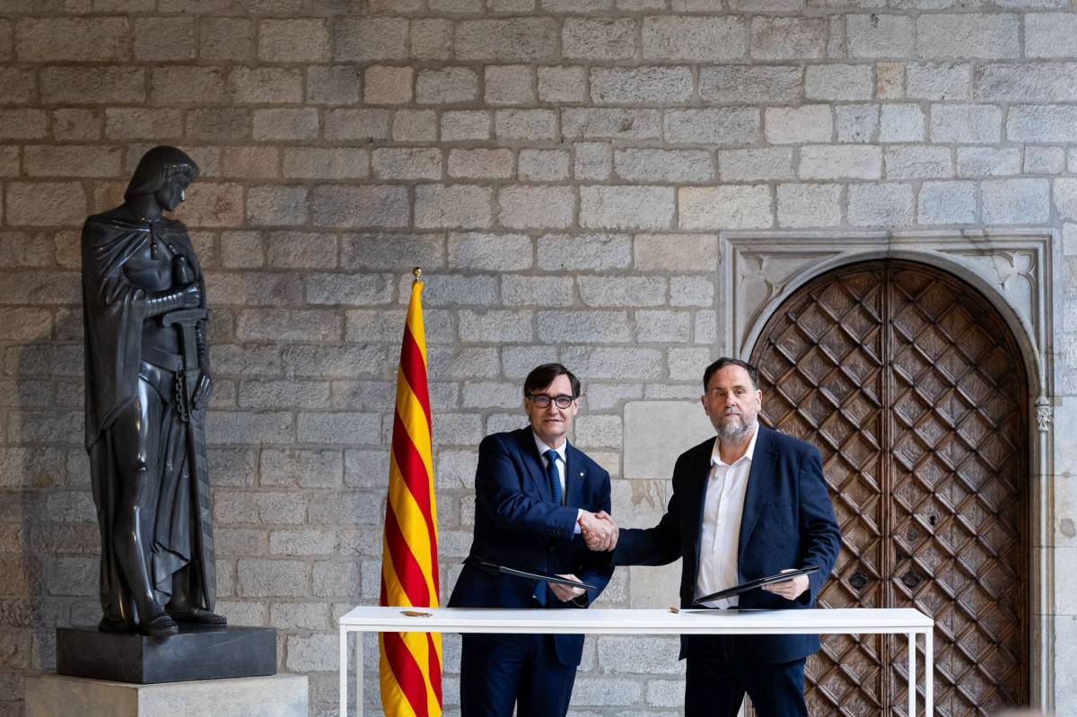 Illa i Junqueras tanquen l'acord de pressupostos i estabilitzen la legislatura