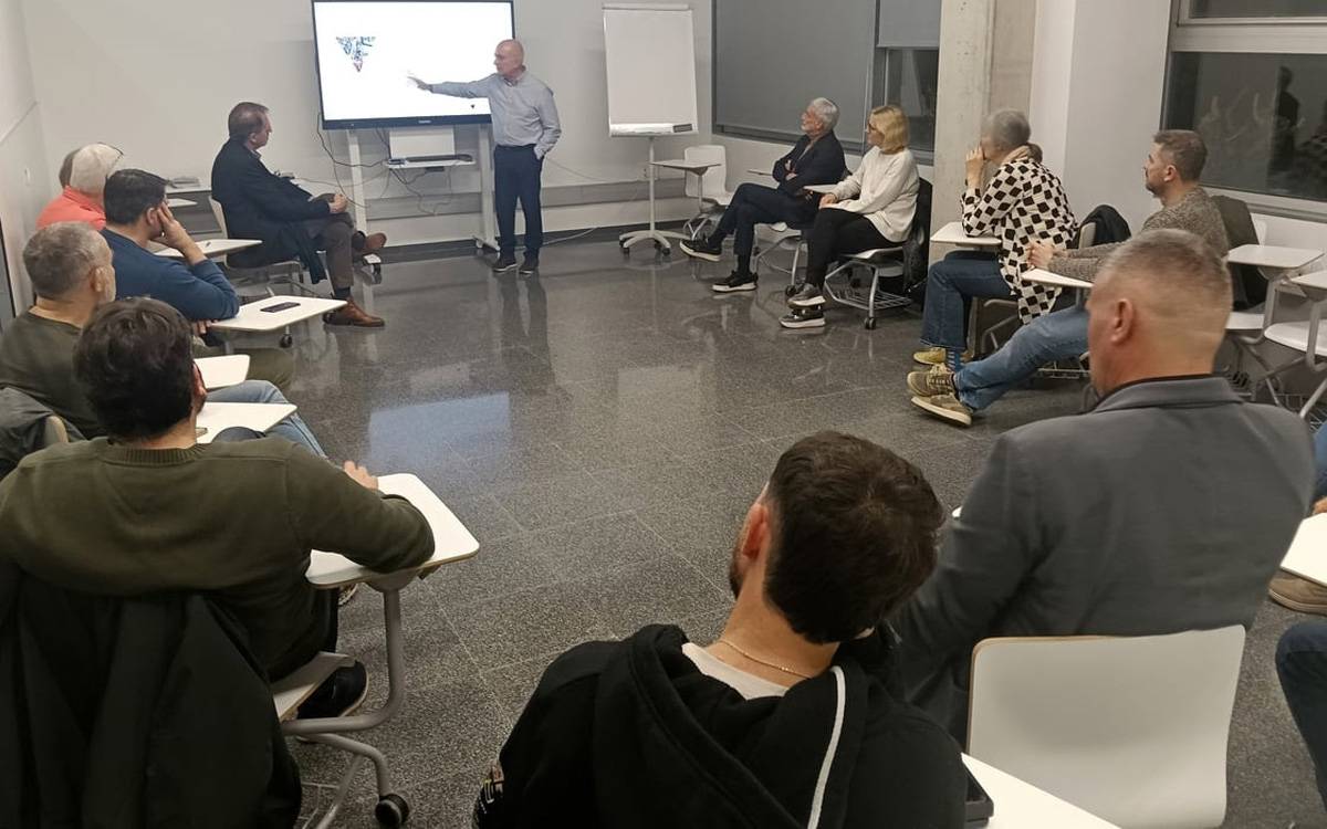 Ajuntament i UManresa impulsen una guia per fomentar els valors en l'esport local