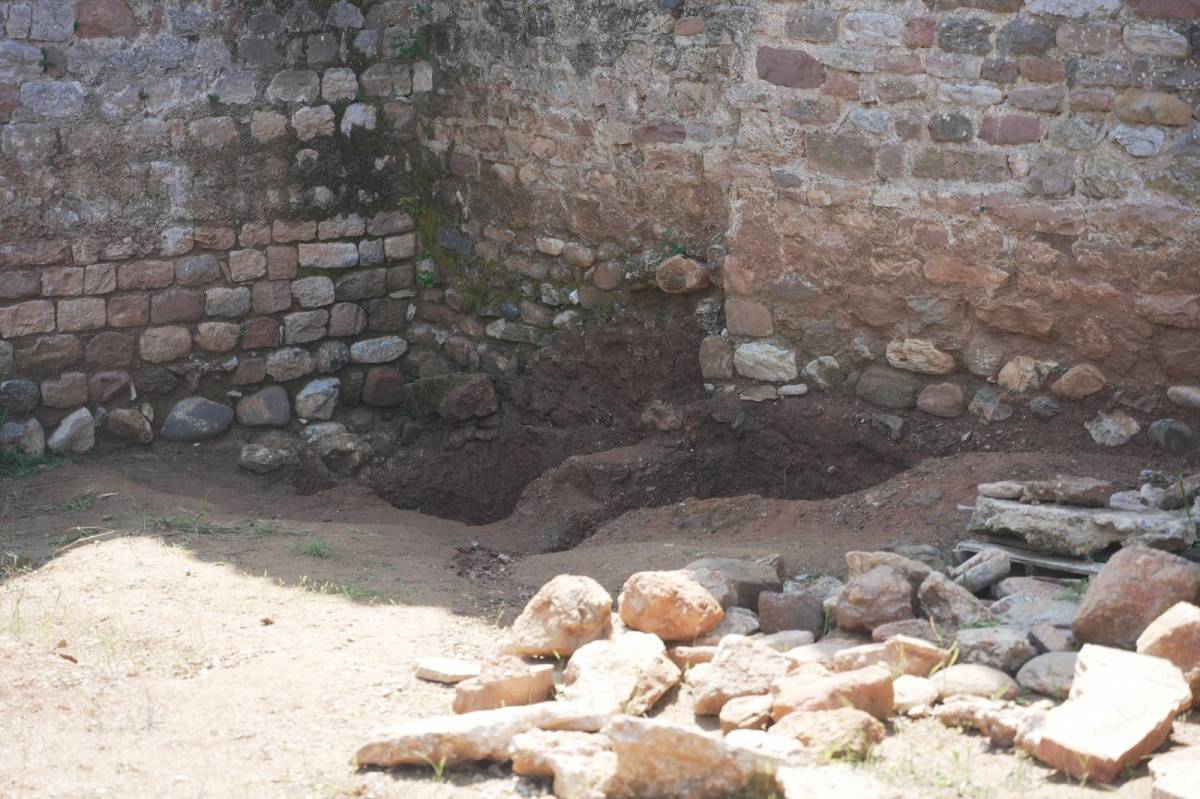 Descobertes a Castellar Vell unes sepultures monumentals del segle X úniques a Catalunya