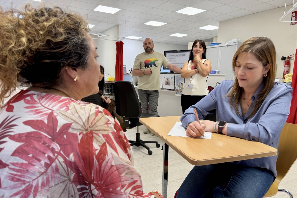 Els professionals de l`Hospital aprenen català. - ACN Els professionals de l`Hospital aprenen català.