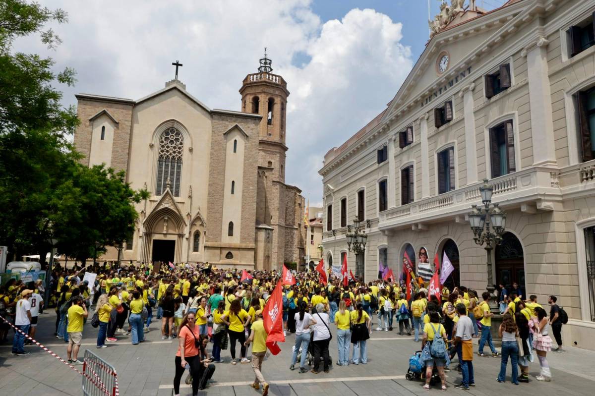 Manifestació del professorat del Vallès a Sabadell