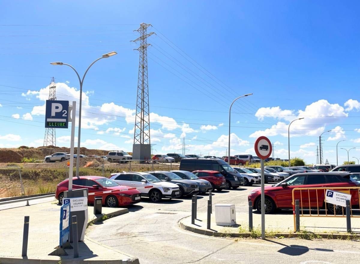 L'Hospital de Terrassa tanca un dels seus aparcaments