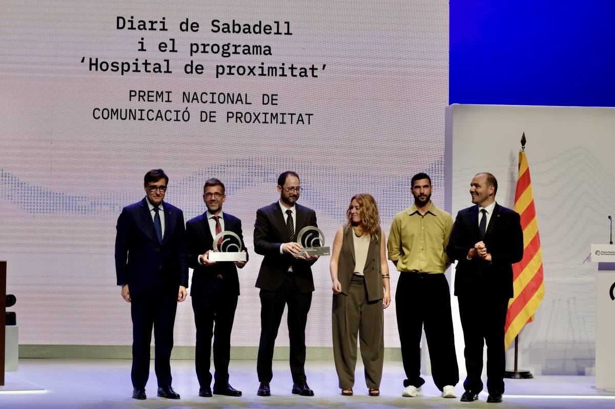 El Premi Nacional de Comunicació de Proximitat, compartit ex aequo entre el Diari i la docusèrie Hospital de proximitat - JUANMA PELÁEZ El Premi Nacional de Comunicació de Proximitat, compartit ex aequo entre el Diari i la docusèrie Hospital de proximitat