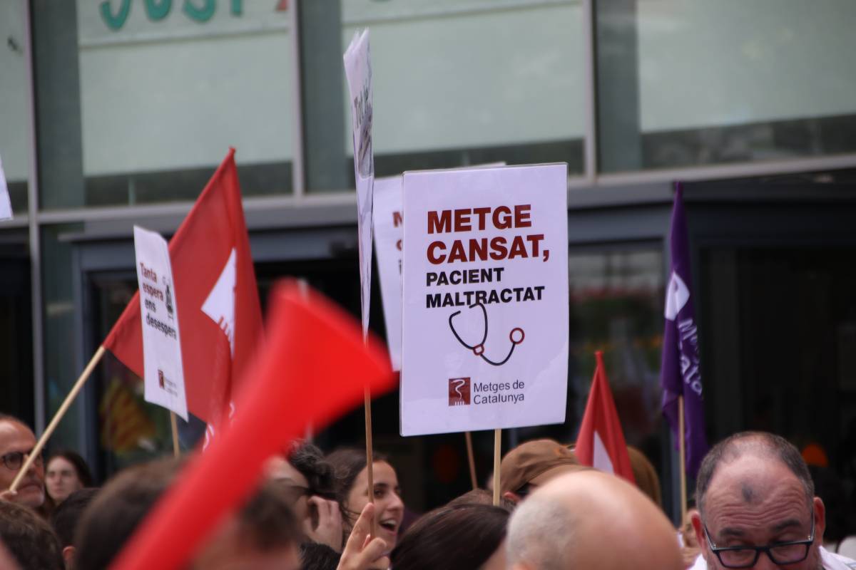 Els metges tornen a la vaga i redoblen la pressió sobre el Govern