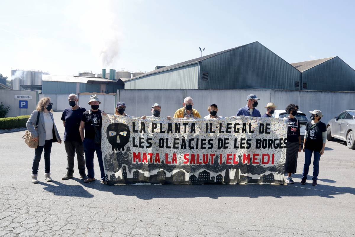 Ipcena denuncia males olors i contaminació per part d'una empresa d'extracció de pinyola