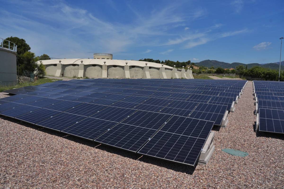 Terrassa impulsa l'autoconsum energètic amb 1.133 panells solars als dipòsits de Can Boada i Can Poal