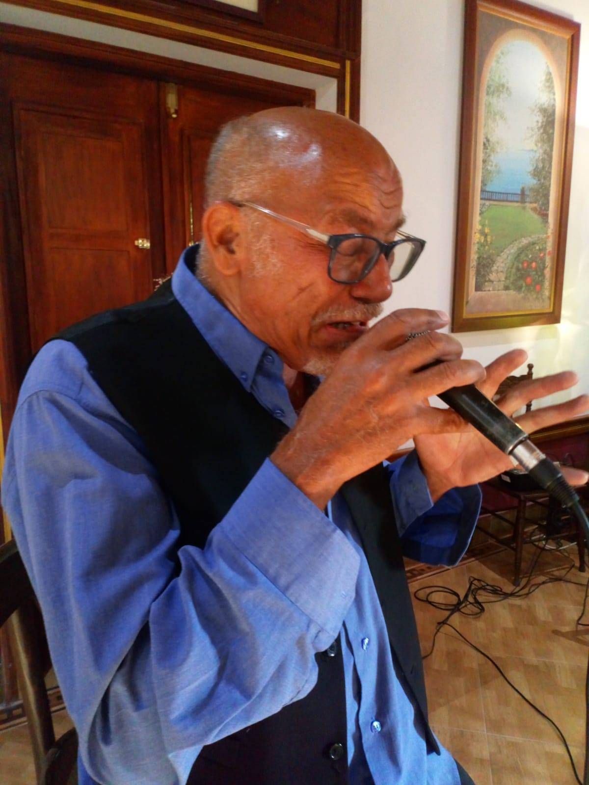 El cantant i docent homenatjat - El cantant i docent homenatjat