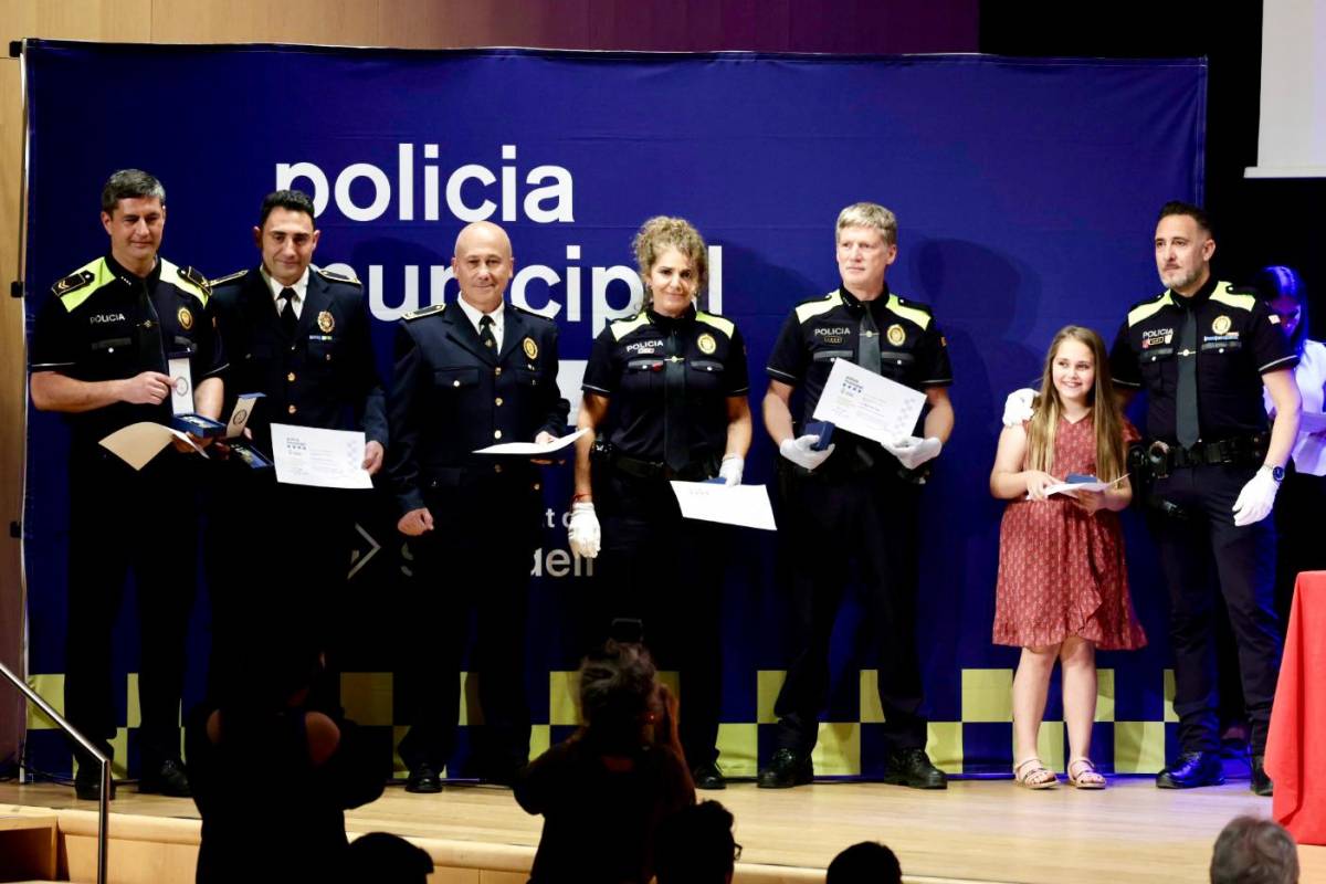 L`acte de la Policia Municipal d`aquest dimecres - Juanma Peláez L`acte de la Policia Municipal d`aquest dimecres