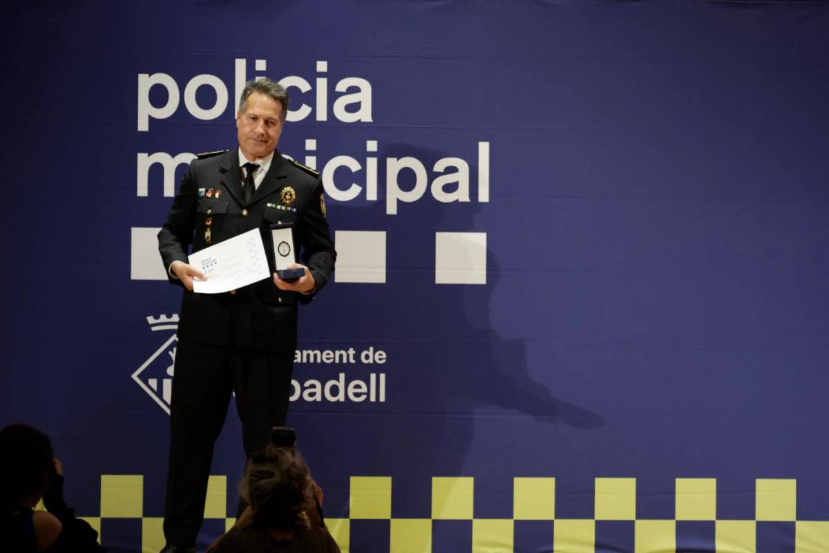 L`acte de la Policia Municipal d`aquest dimecres - Juanma Peláez L`acte de la Policia Municipal d`aquest dimecres