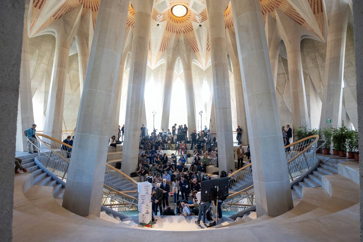 Òmnium, ANC, Consell de la República i Lliga Espiritual demanen al Papa que prioritzi el català