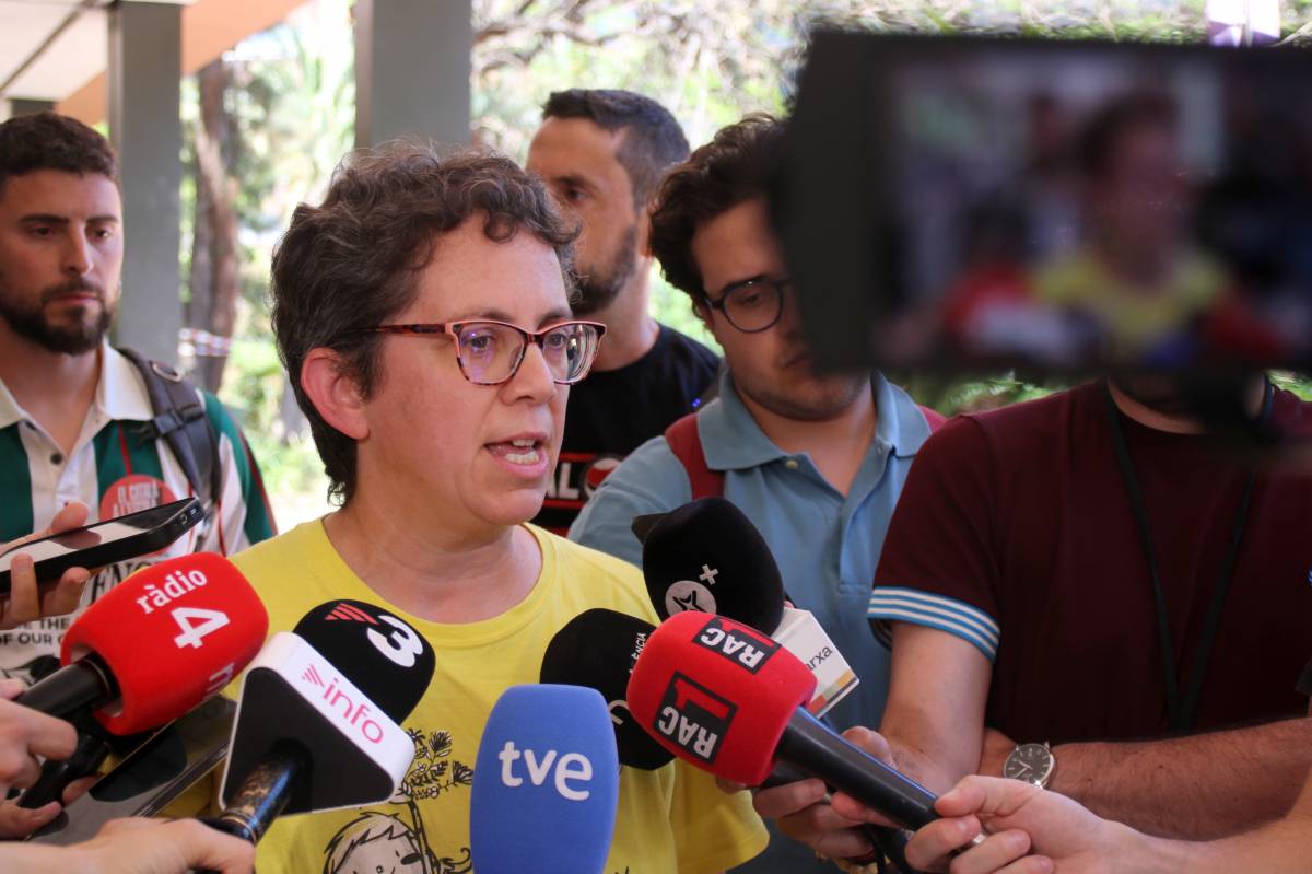 La tercera reunió entre sindicats i Niubó s'encalla i tensa de nou el pols