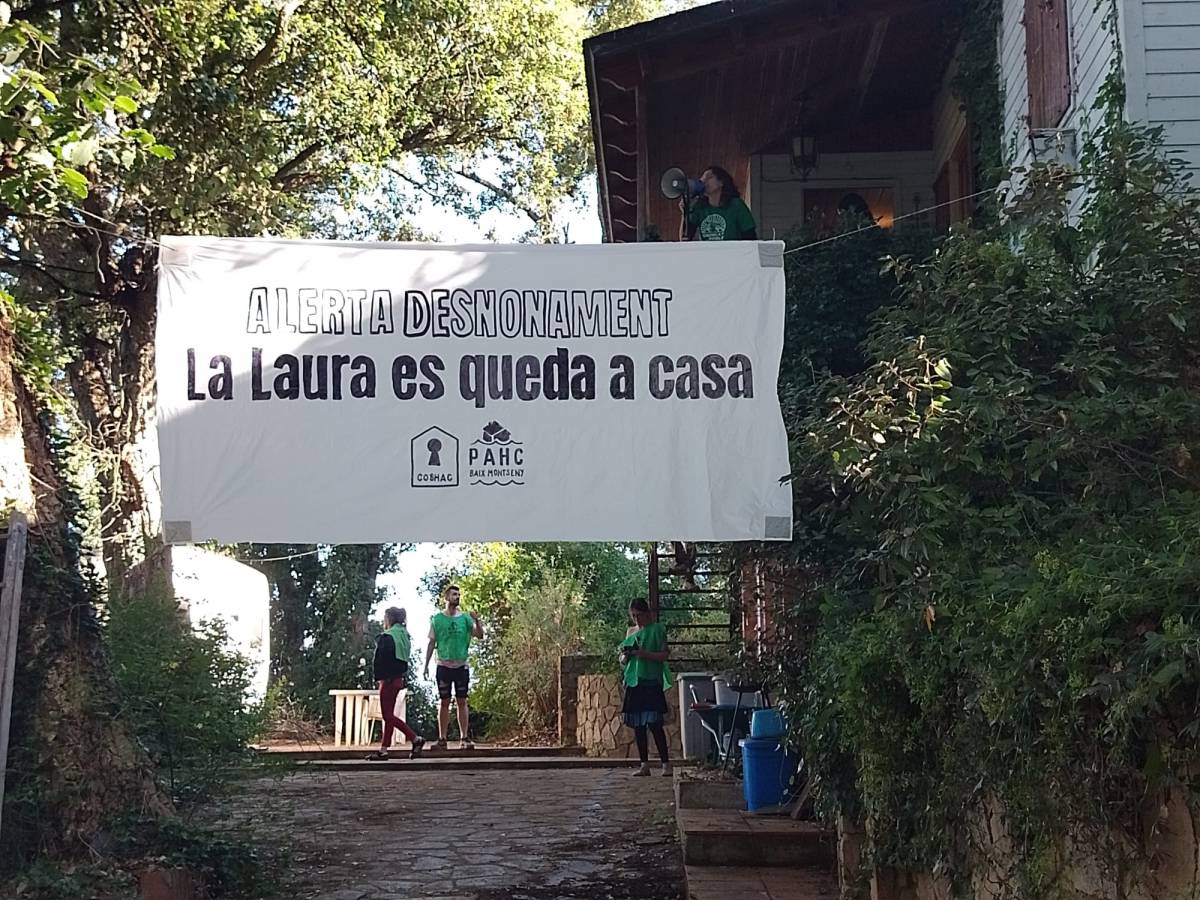 Enfrontament amb els Mossos a Vallgorguina: desnonen una mare i una filla