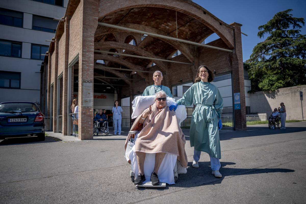 Un equip multidisciplinari valora els casos de cada pacient per determinar si són aptes - Nebridi Aróztegui