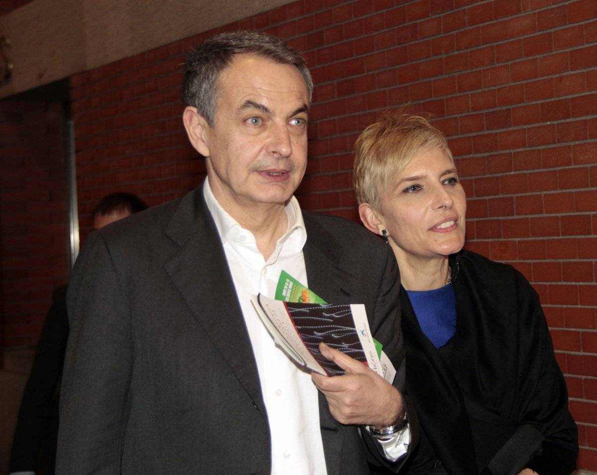 Un compte conjunt de Zapatero i la seva dona va rebre un milió i mig d'euros entre el 2020 i el 2025