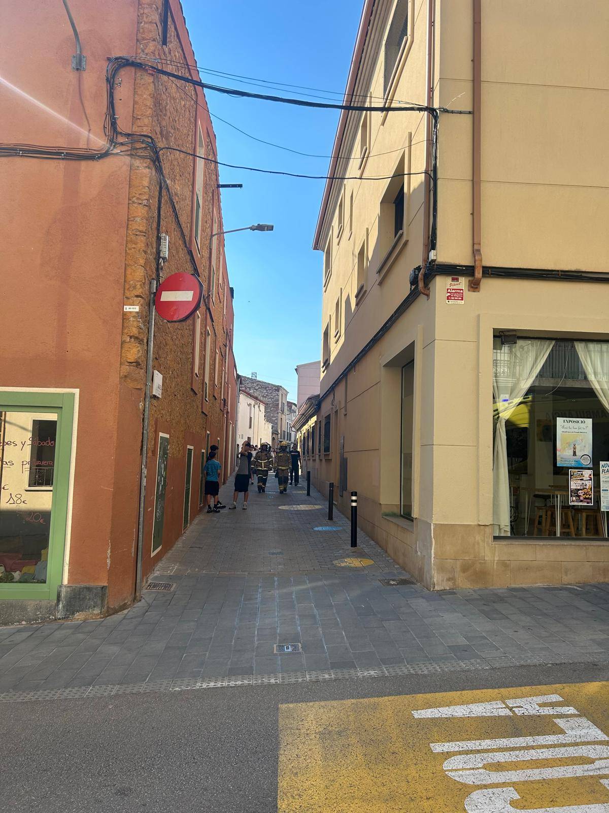 FOTOS | Ensurt per l'esfondrament d'un sostre a Castellar