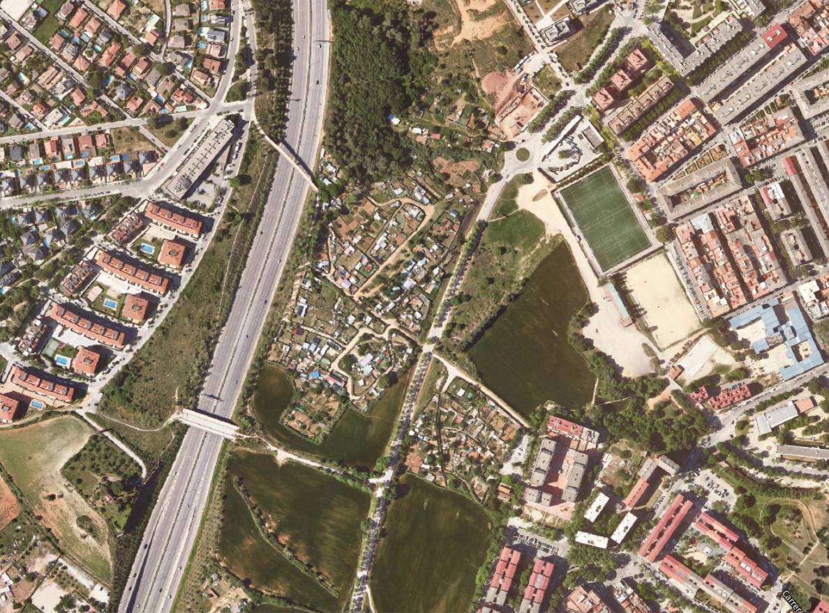 2022: Zona dels horts il·legals entre Can Llong i Cifuentes - ICGC 2022: Zona dels horts il·legals entre Can Llong i Cifuentes