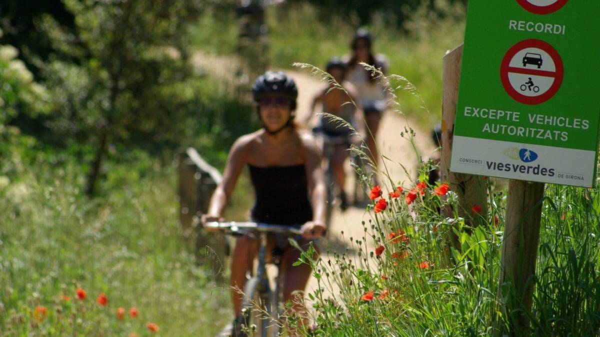 Ruta del Carrilet - OH! Garrotxa Ruta del Carrilet
