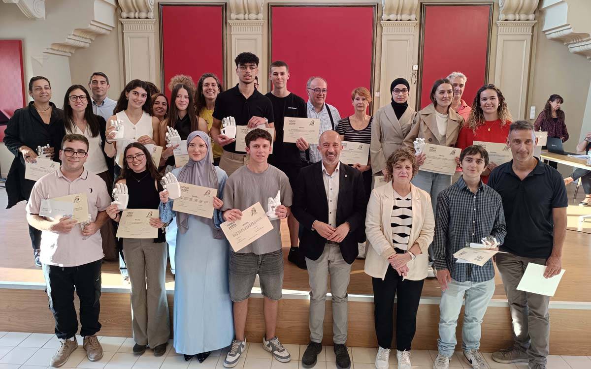 Els Premis Fundació Lacetània reconeix 13 treballs i projectes de batxillerat i cicles formatius