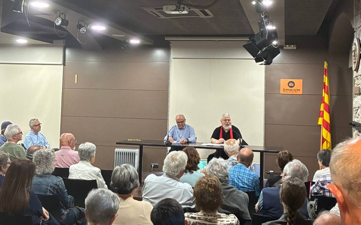 Peio Sánchez reivindica a Manresa l'hospitalitat i l'accés al català dels migrants