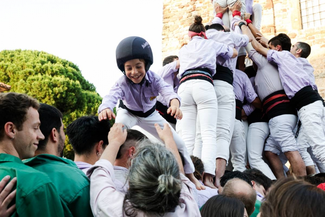 Els Minyons de Terrassa reprenen la temporada amb castells de vuit a Lloret de Mar