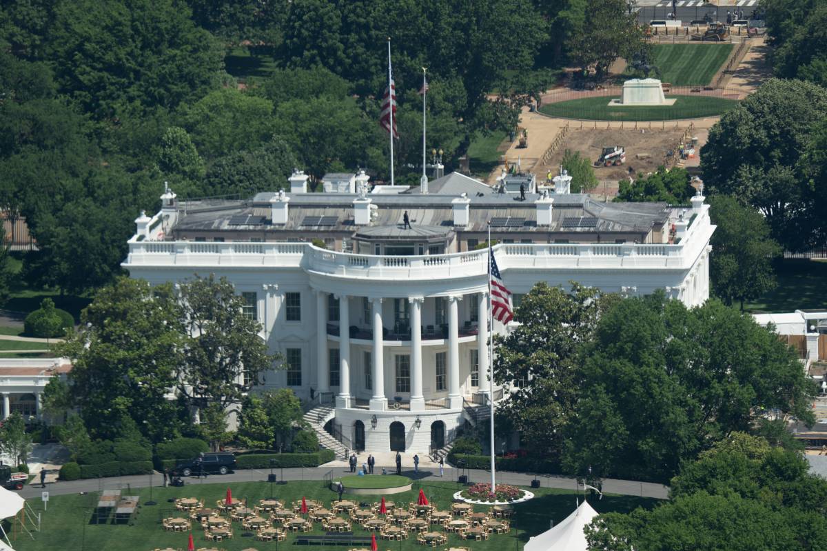 Abaten l'autor d'un tiroteig prop de la Casa Blanca