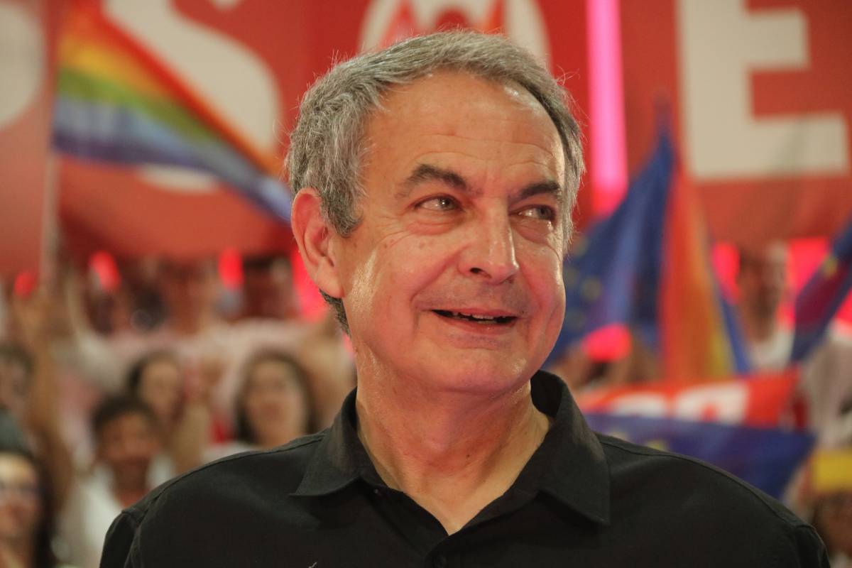 La UDEF assenyala Zapatero i les seves filles com a beneficiaris del rescat de Plus Ultra