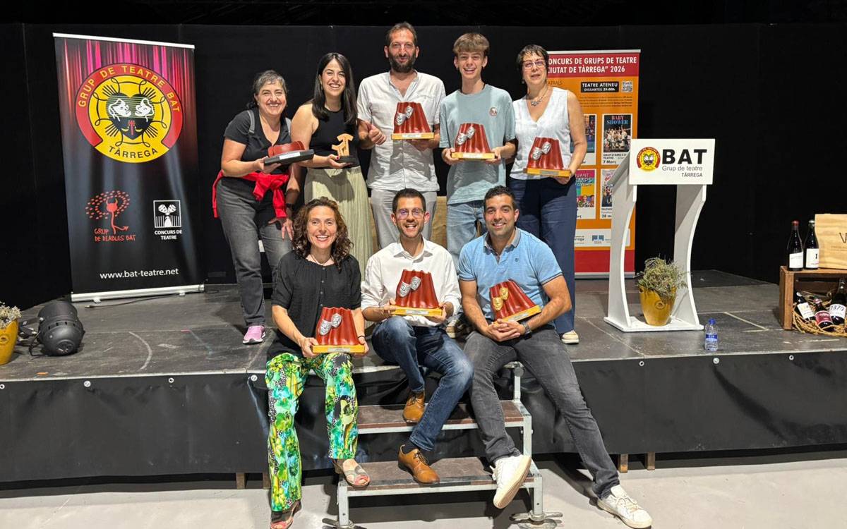 Faltagent triomfa a Tàrrega amb set premis per «Els bojos del bisturí»