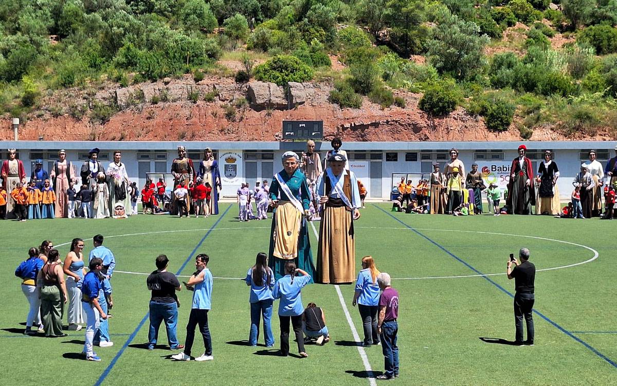 Castellbell i el Vilar aplega 700 persones a la Trobada Gegantera Bages-Berguedà