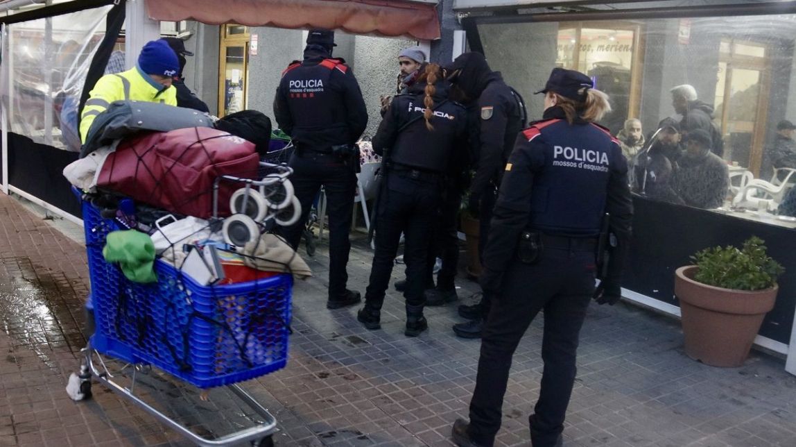 Conjura policial per acabar definitivament amb el «mercat de la misèria»
