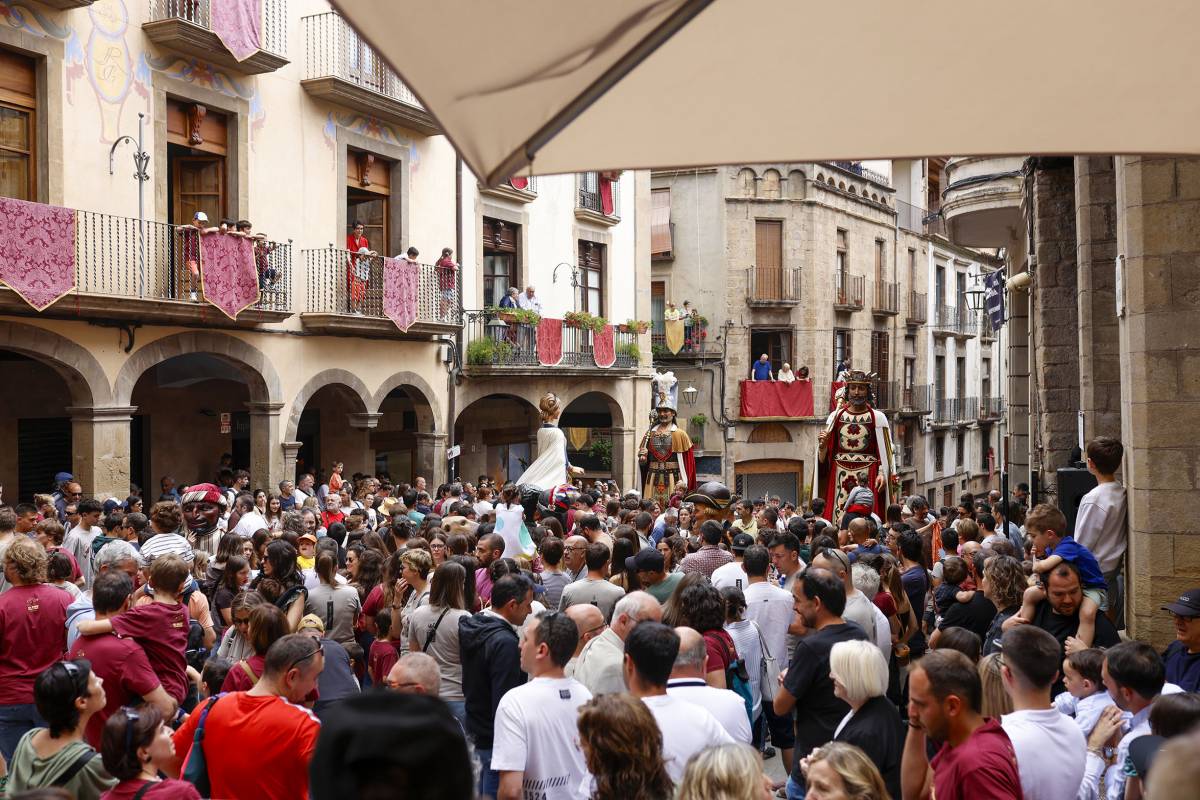 Obertes les reserves d’espai accessible per als ballets de Corpus de Solsona
