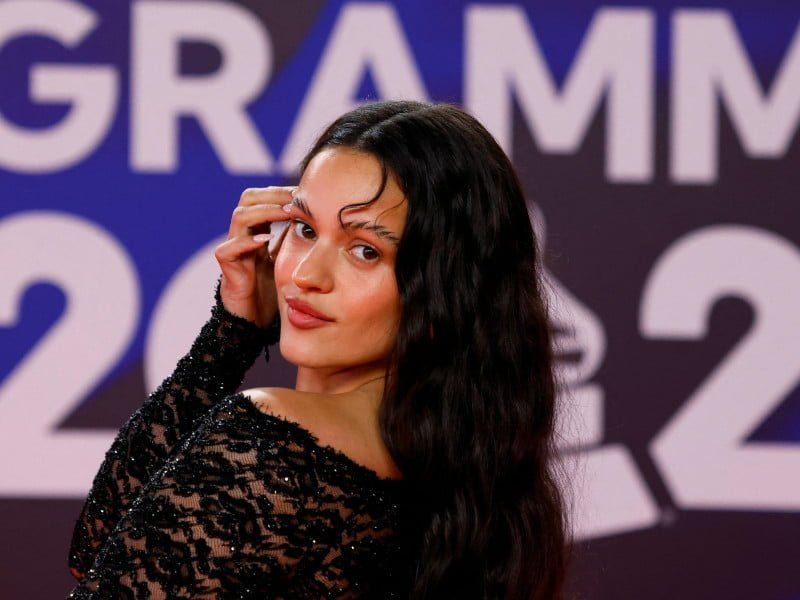 La prestigiosa revista «Rolling Stone» escull dos discs de Rosalía entre els millors del segle