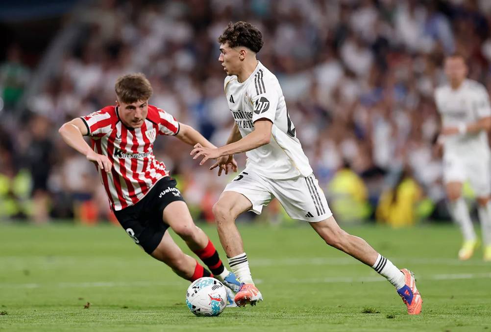 Pitarch va repartir dues assistències fa menys d`una setmana al Bernabeu contra l`Athletic Club - Real Madrid Pitarch va repartir dues assistències fa menys d`una setmana al Bernabeu contra l`Athletic Club