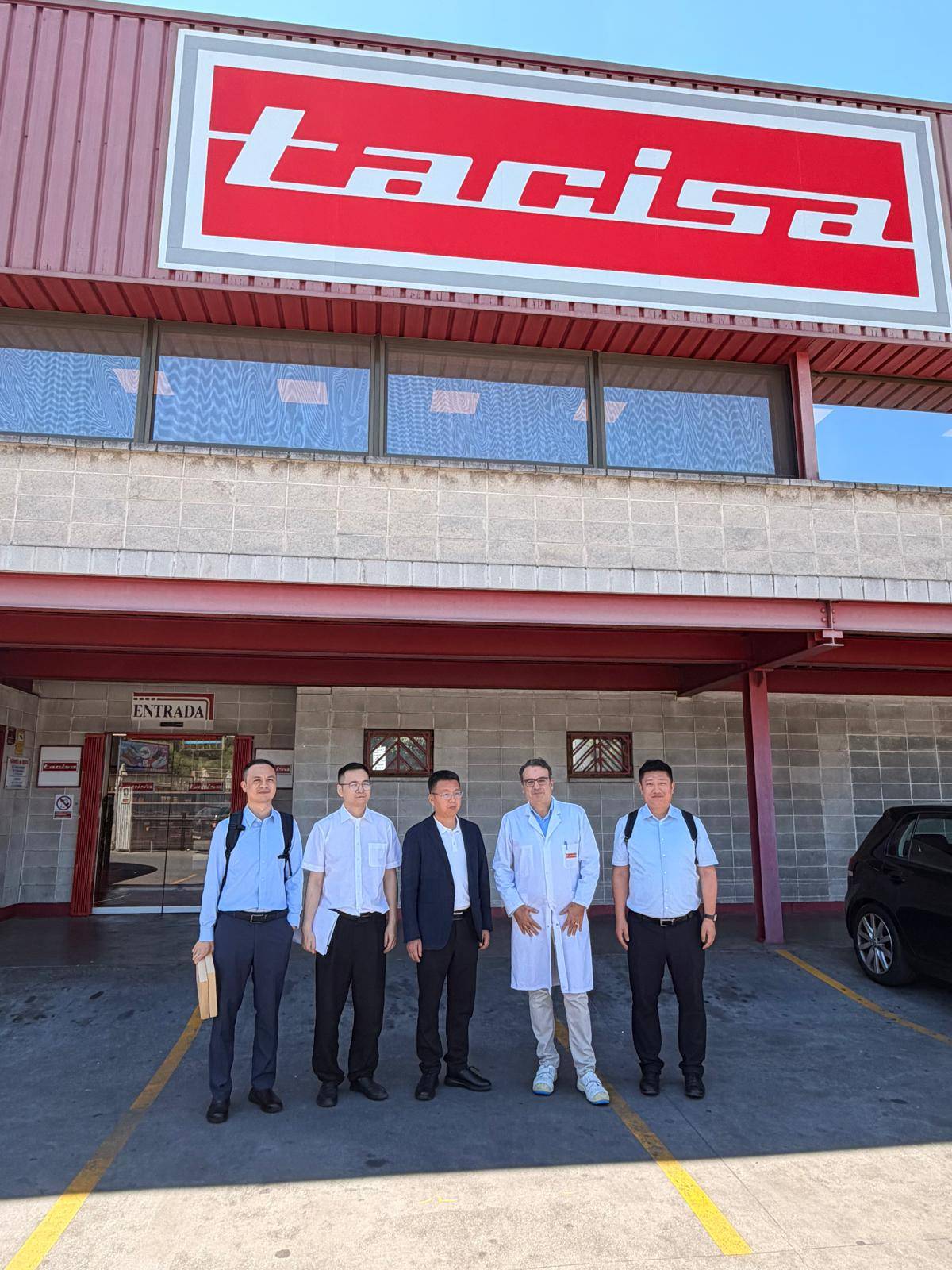 La visita a TACISA - Cambra de Comerç de Terrassa La visita a TACISA