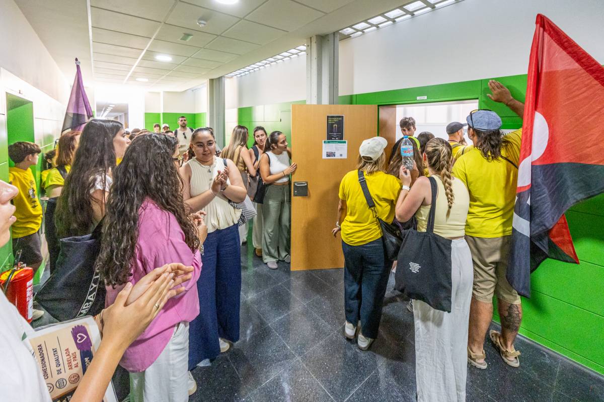 Manifestació de docents del Vallès a la UAB - Juanma Peláez Manifestació de docents del Vallès a la UAB