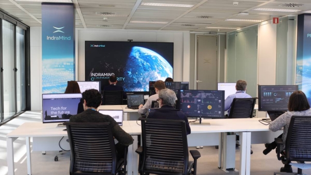 Indra tanca un acord amb 6TL per desenvolupar conjuntament tecnologies per a la indústria de la defensa