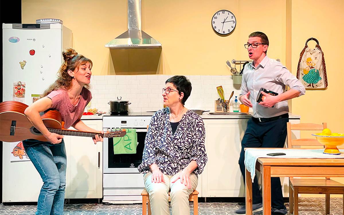 Lloll Bertran porta «La paella dels dijous» al Kursaal per tancar el Toc de Teatre