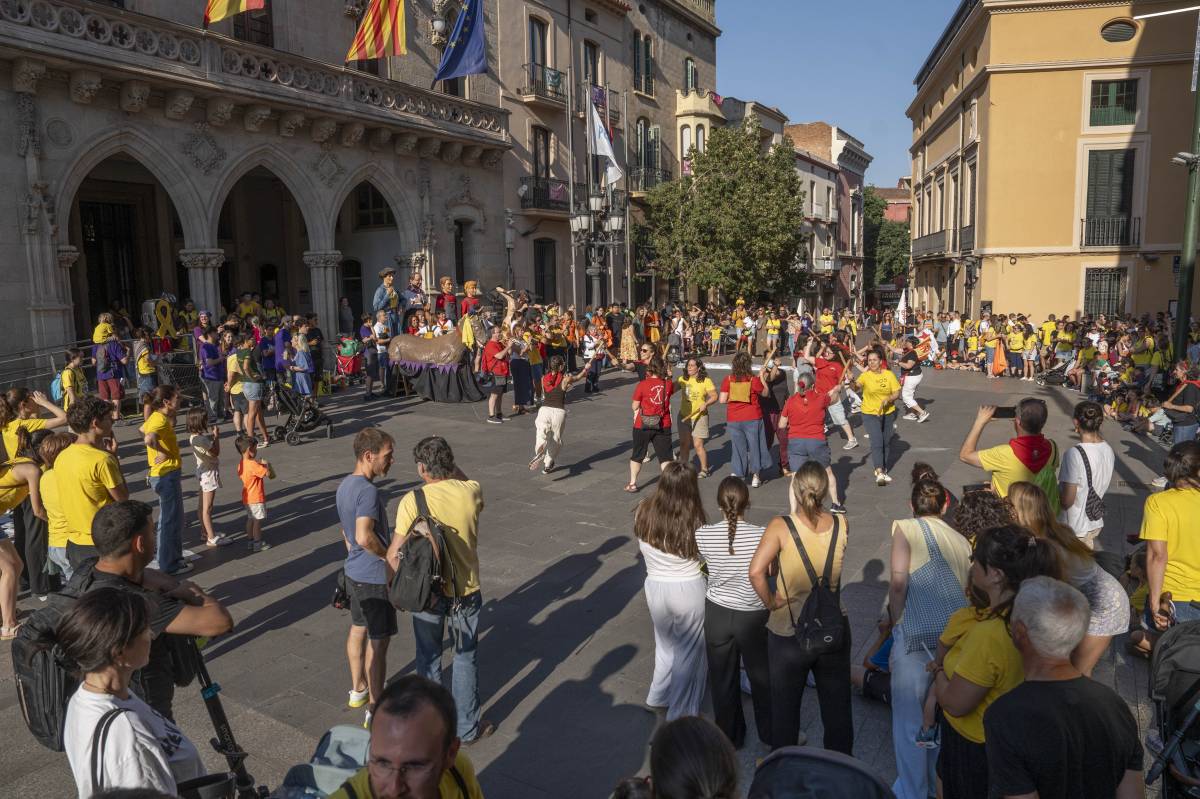 Terrassa es mobilitza en defensa de l’educació pública