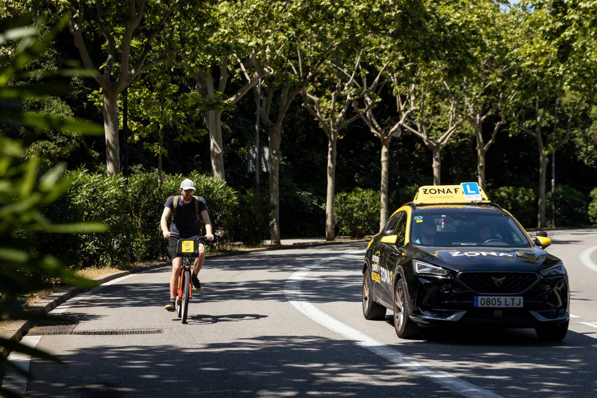 El carril bici més important promès per Collboni salta de mandat