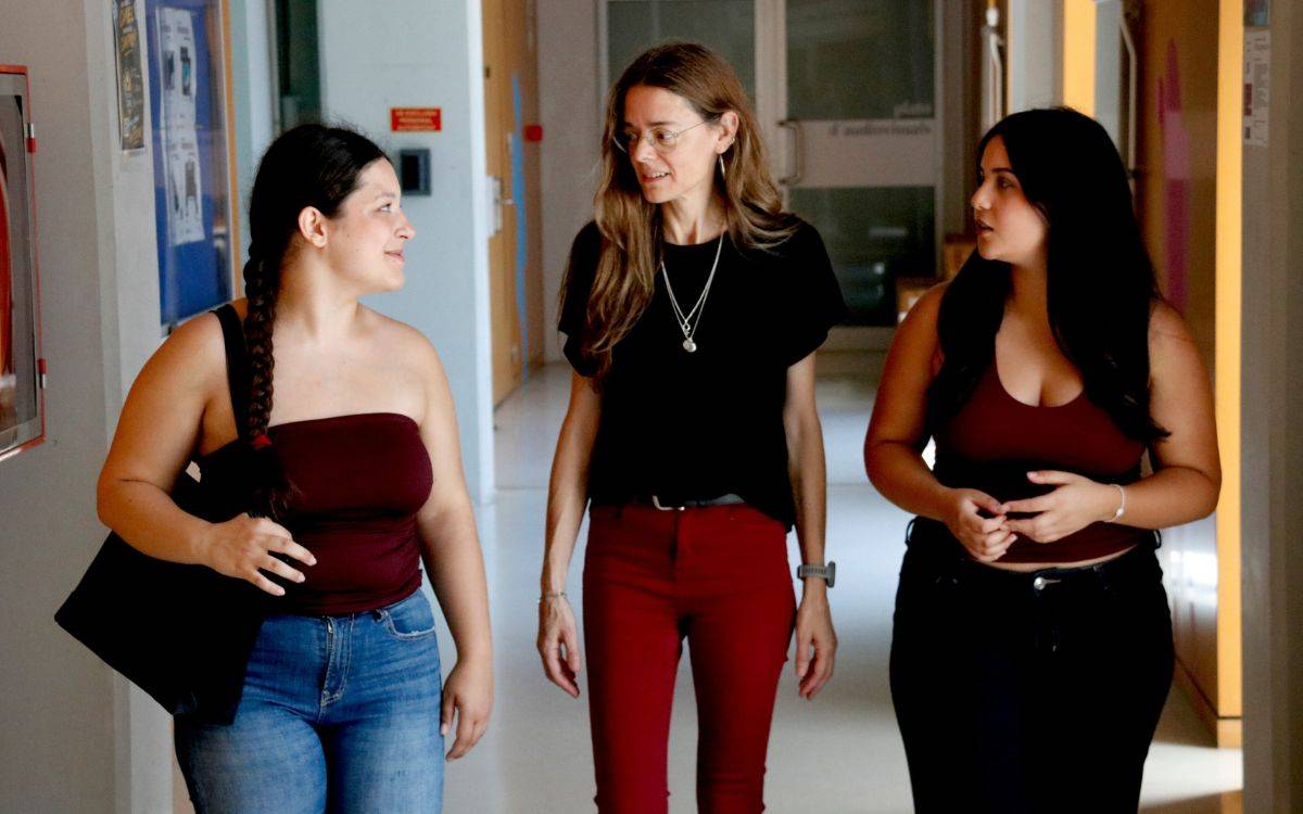 Alumnes extutelades de la URV es reivindiquen: «El passat no ens defineix, tenim la capacitat d'estudiar»
