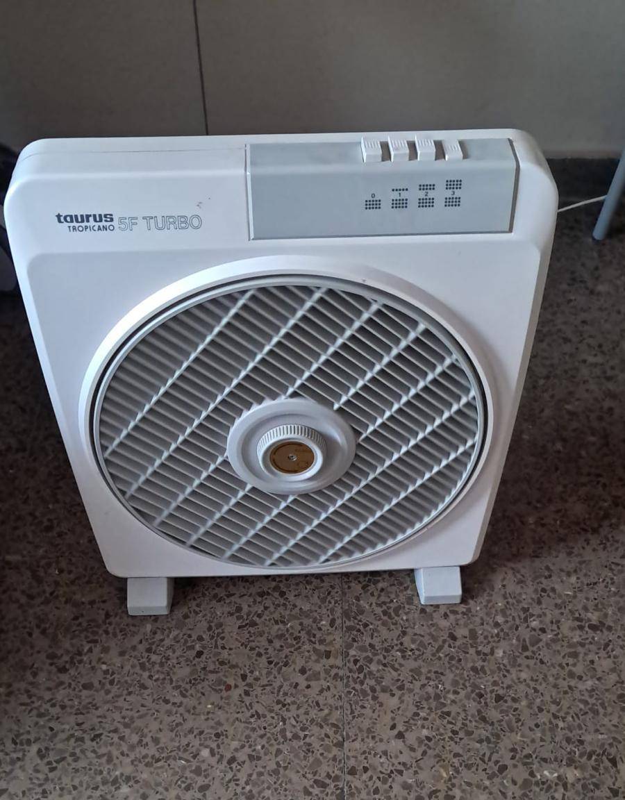 Ventiladors en una habitació de l`Albada - CEDIDA (Toñi Álvarez) Ventiladors en una habitació de l`Albada