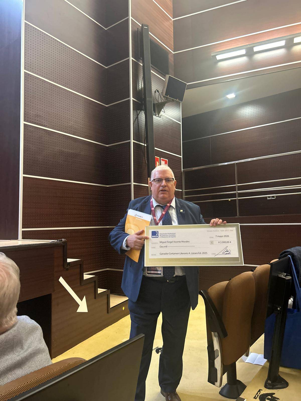 Miquel Àngel Vicente, durant l`entrega dels premis - Cedida Miquel Àngel Vicente, durant l`entrega dels premis