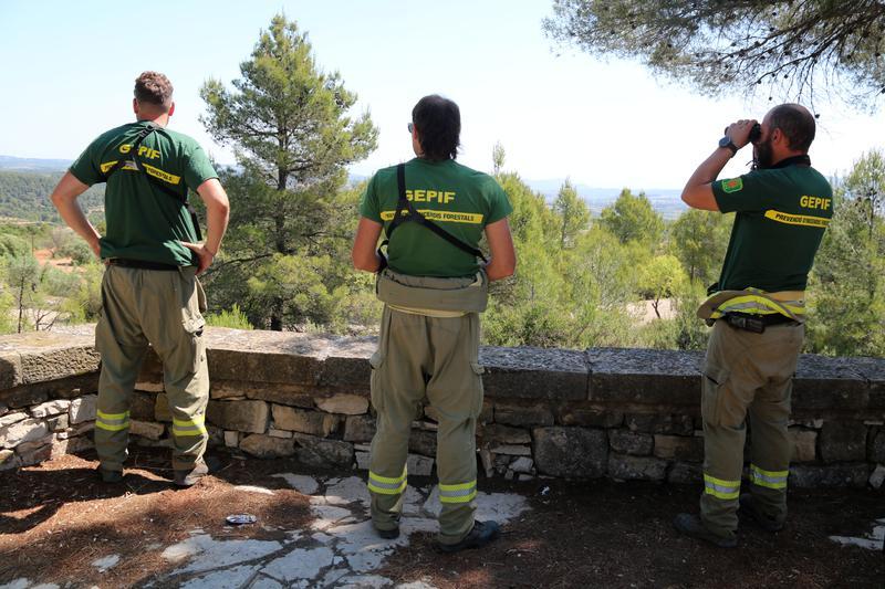 La campanya d'incendis s'activa un mes abans a la Terra Alta i la Ribera d'Ebre per la calor extrema de maig