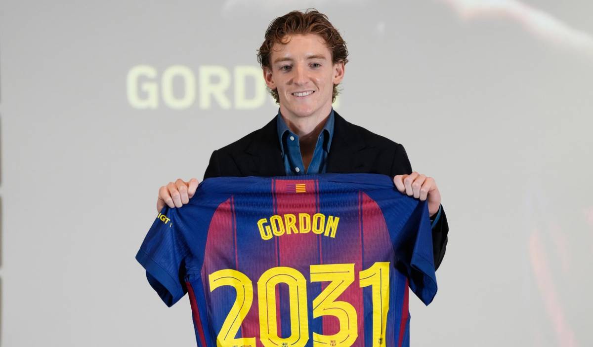 «Visca el Barça i visca Catalunya»: Gordon, el nou fitxatge del Barça que parla català i és un apassionat de la lectura