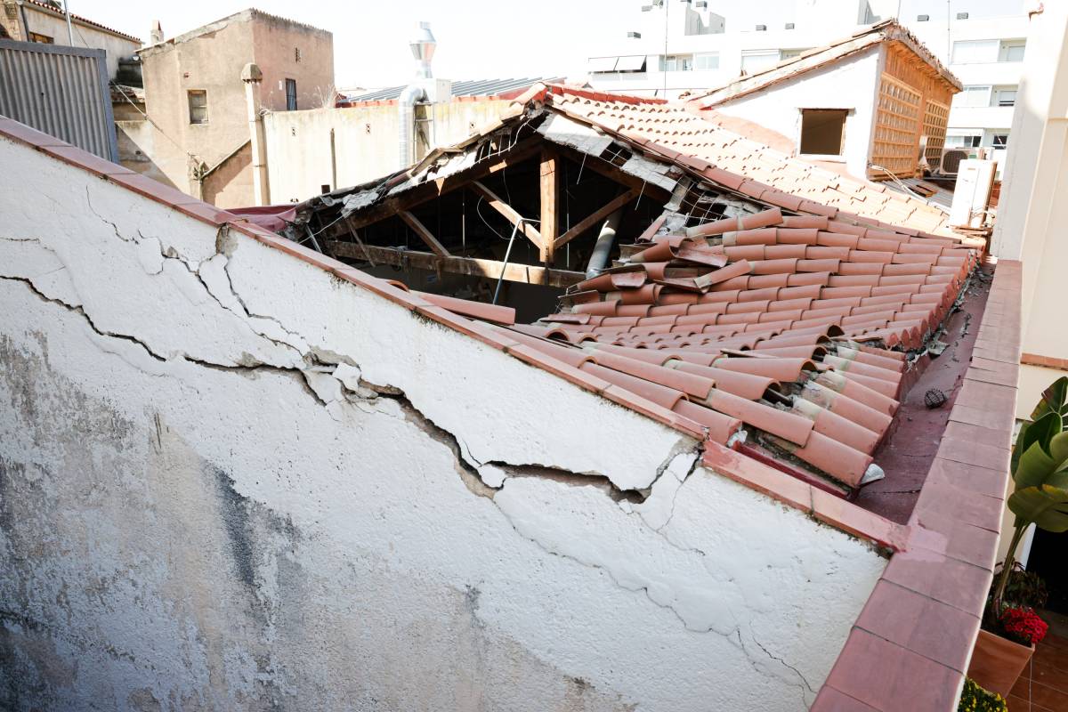 Cau el sostre del Centre Excursionista de Terrassa