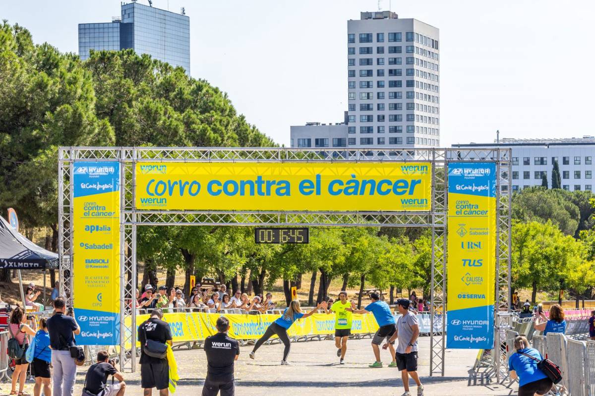 La 14a edició de la Corro contra el Càncer - JUANMA PELÁEZ