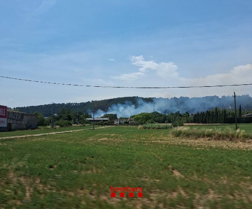 Alerta per perill alt d'incendi a nou comarques aquest diumenge