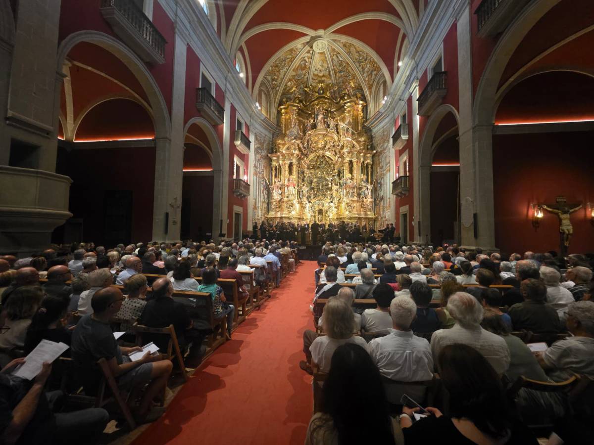 El Rèquiem de Mozart congrega mig miler d’assistents al Santuari del Miracle en el marc d’Espurnes Barroques