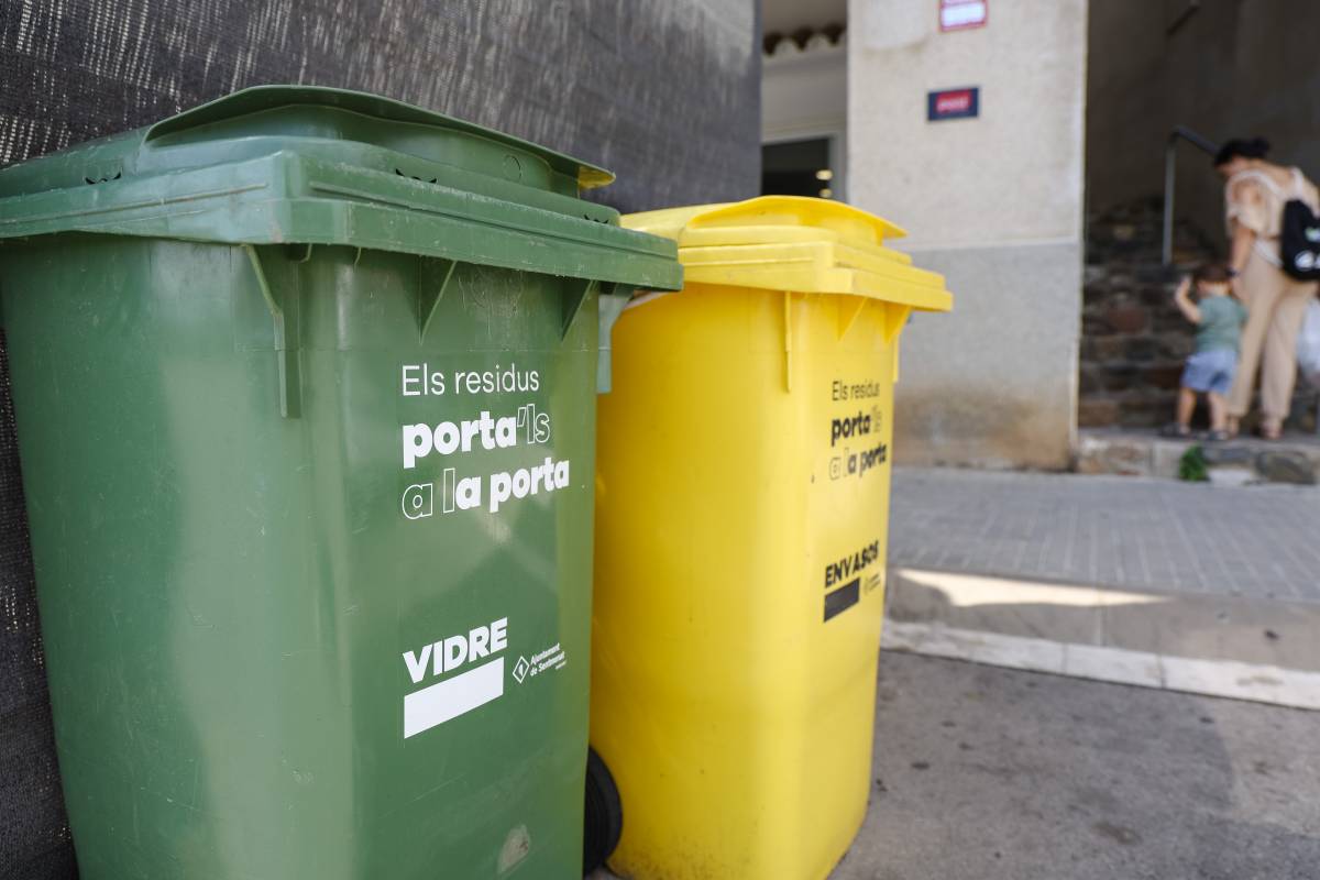 Queixes pel porta a porta a Sentmenat - Victor Castillo