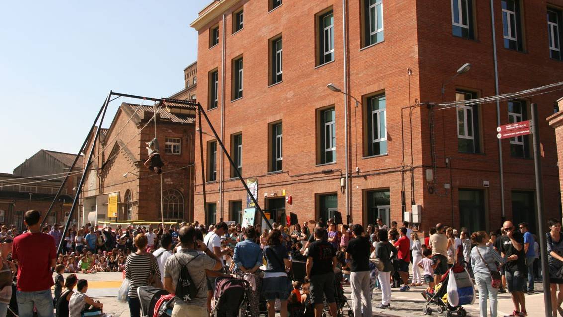 Barcelona ofereix més ajudes per reformar ateneus, teatres i espais de cultura popular