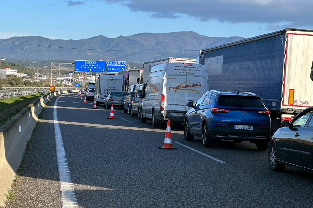 En més de la meitat dels accidents greus a l'AP-7 a Girona hi ha implicat un camió